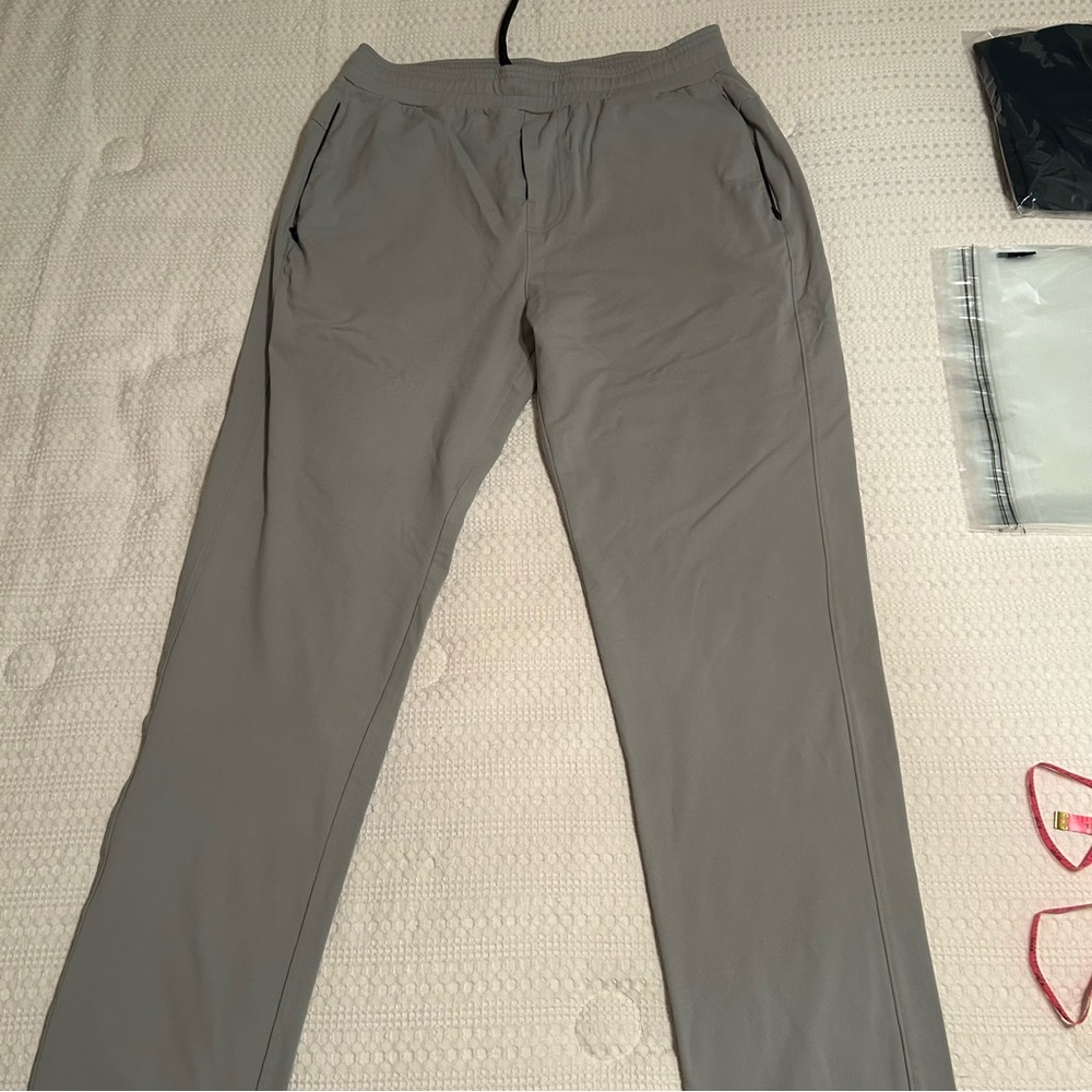 Public‎ Rec Gray Joggers with Modern Minimalist Design 36/34